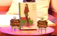 La escritora Ros Serra presenta su primera novela Girl. Girl. Girl.