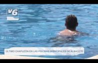 Último chapuzón en las piscinas municipales de Albacete