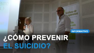 El psicólogo Lorenzo Hernández impartió una profunda charla sobre la prevención del suicidio