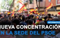 Vecinos de Albacete cortan la calle de la sede del PSOE
