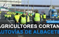 Agricultores cortan autovías de Albacete