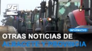 Agricultores de Albacete se movilizan en el puerto de Valencia
